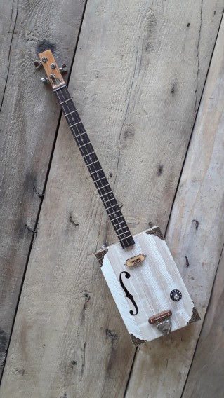 Gallery cigar box guitar