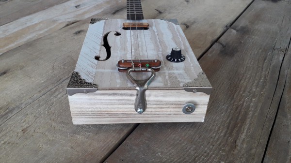 Gallery cigar box guitar