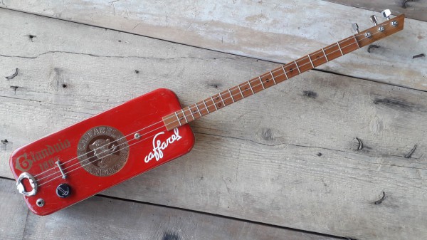 Gallery cigar box guitar