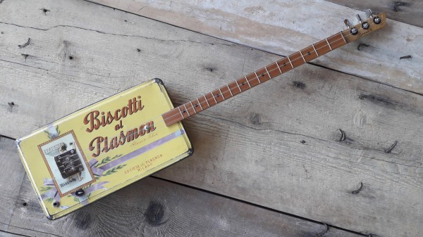 Gallery cigar box guitar