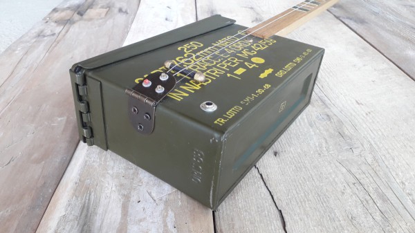 Gallery cigar box guitar