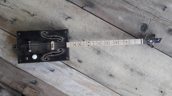 Gallery cigar box guitar