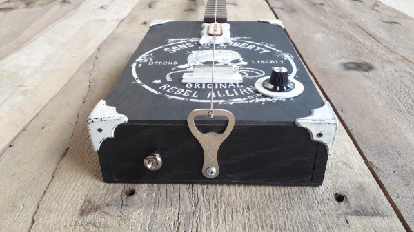 Gallery cigar box guitar