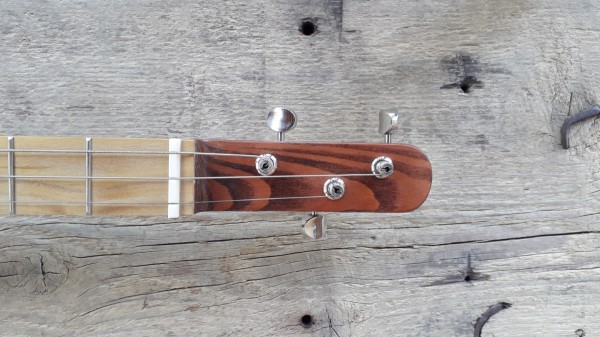 Gallery cigar box guitar