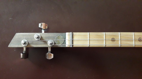 Gallery cigar box guitar